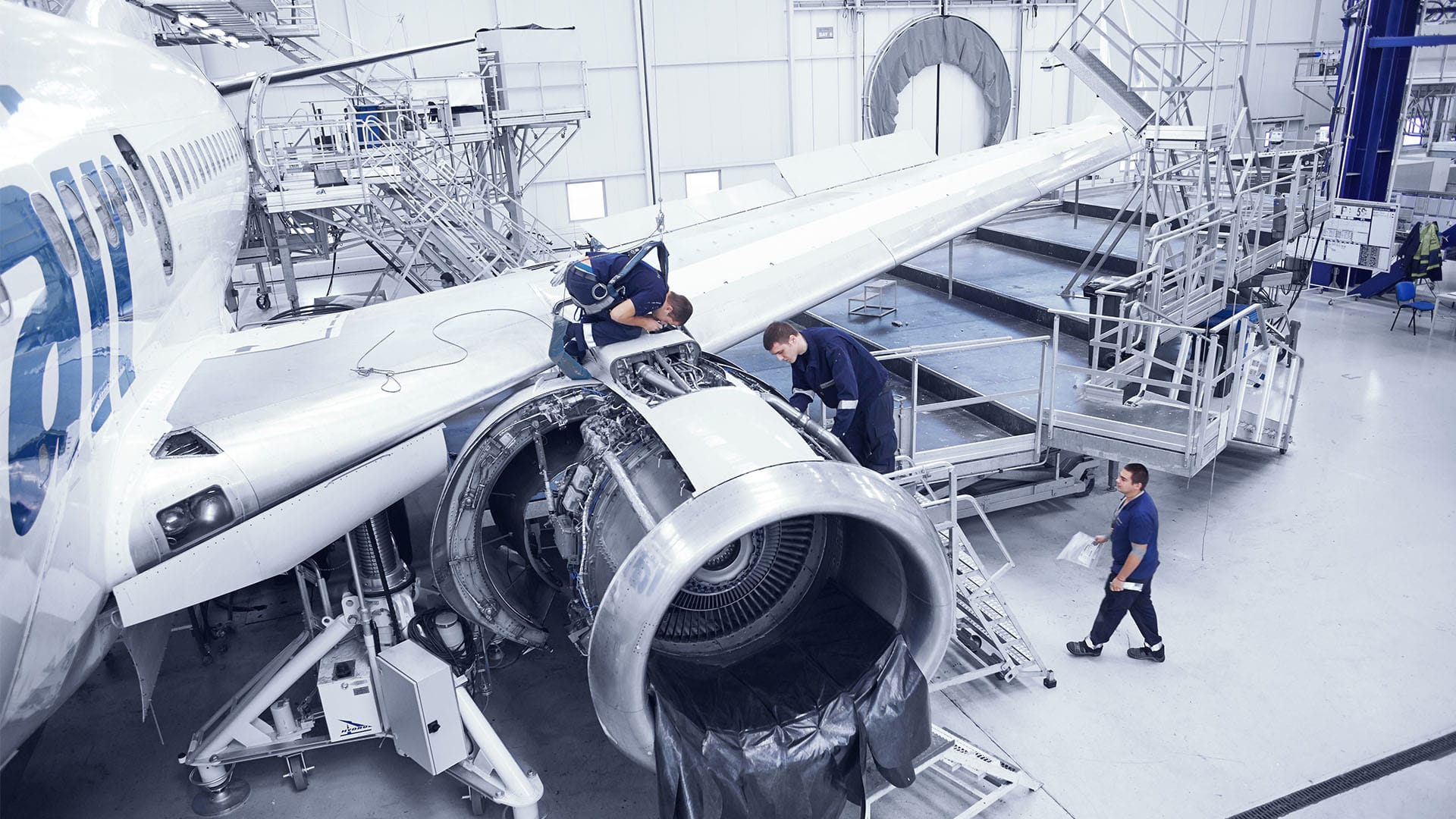 Soluciones técnicas para el mantenimiento aeronáutico: consumibles que marcan la diferencia